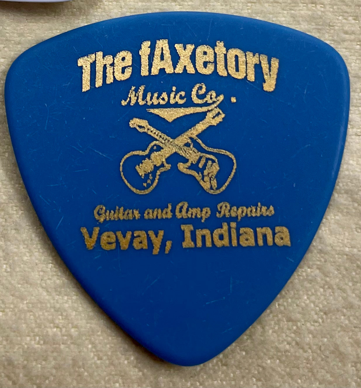 fAxetory Wide Medium Heavy picks